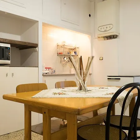 דירה White In Bolognina בולוניה