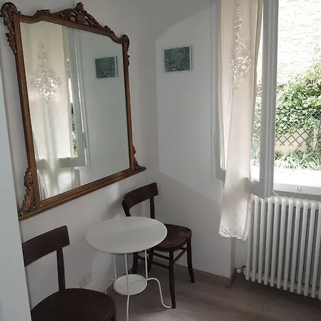 White In Bolognina شقة *
